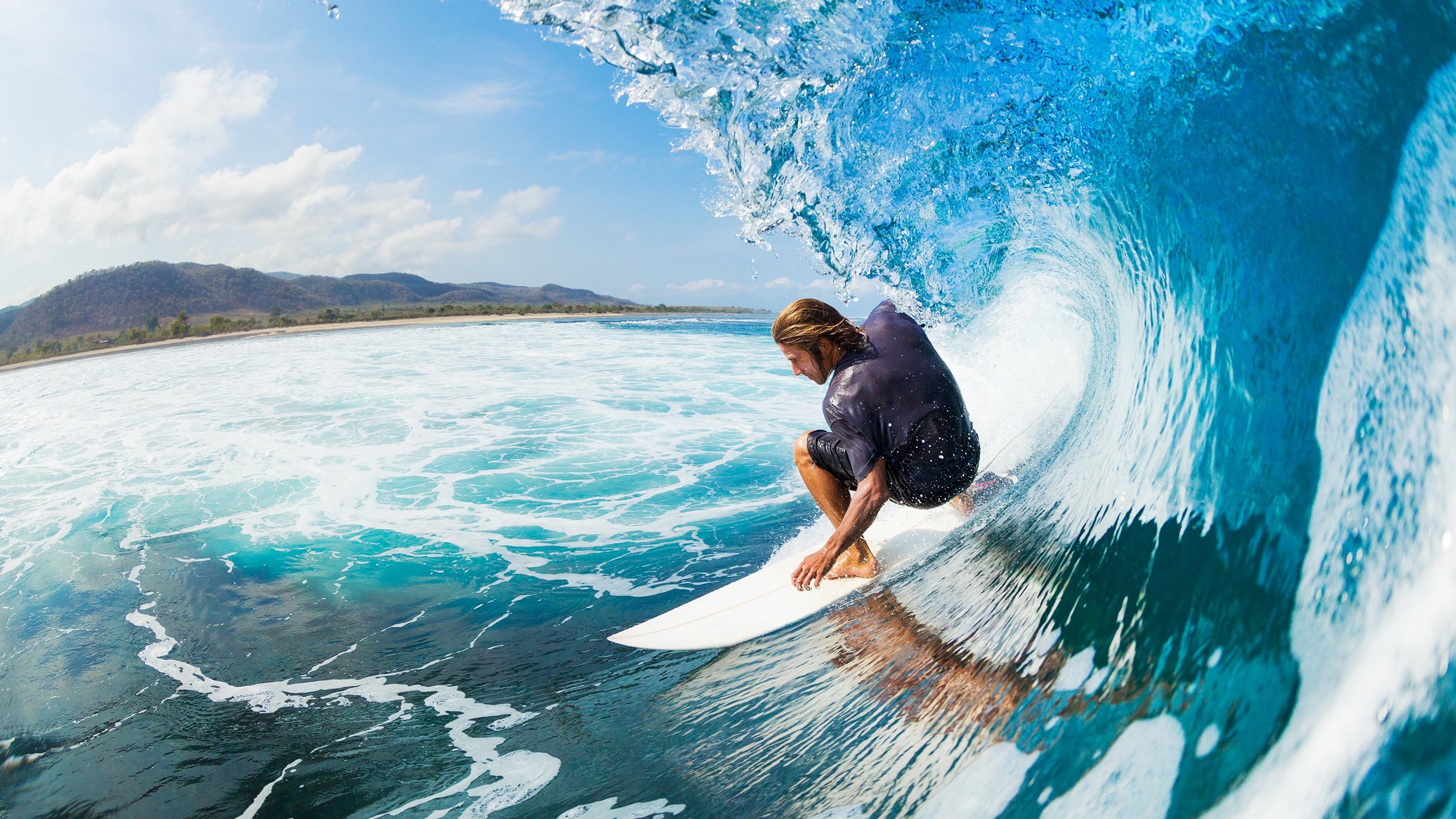 体育新闻中心赛场外的故事，体育新闻赛事报道标题大全